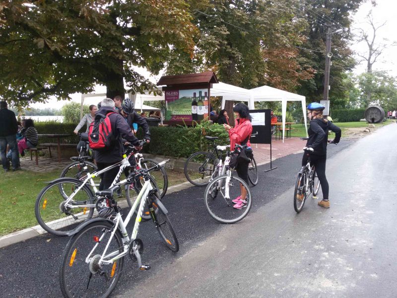 Za burčákem do Strachotína